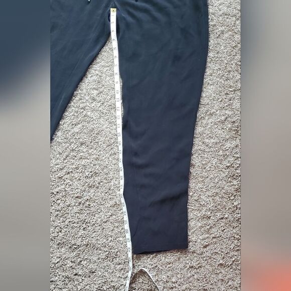 Eileen Fisher Black 100% Silk Pants - Picture 5 of 7